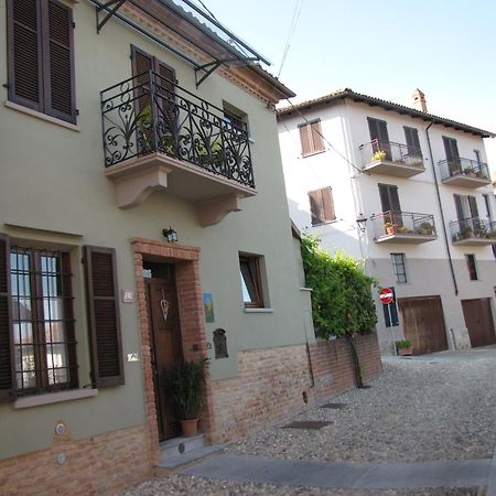 Alla Torre - Nel Cuore Del Borgo Storico Кастаньоле-Ланце Экстерьер фото